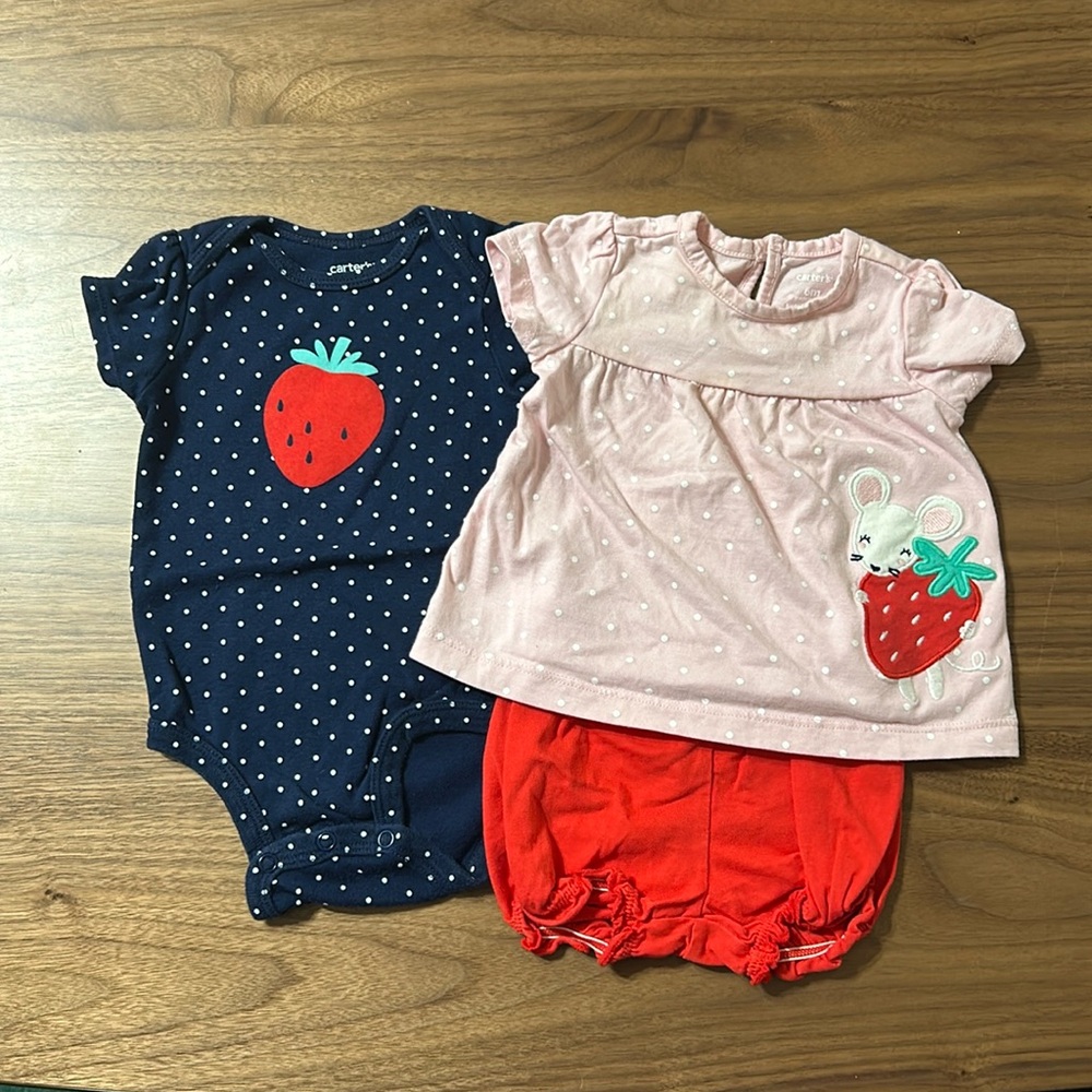 Carters 3 piece strawberry set size 6m